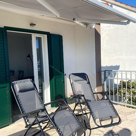 רוגוזניצה Kn House With Two Apartments Near Sea מראה חיצוני תמונה