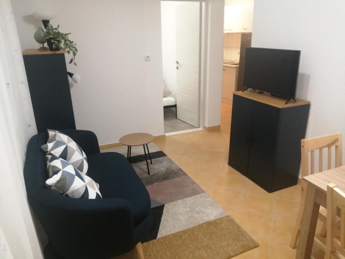 רוגוזניצה Kn House With Two Apartments Near Sea מראה חיצוני תמונה