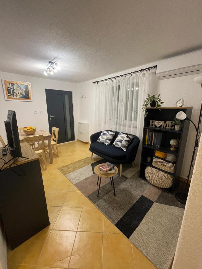 רוגוזניצה Kn House With Two Apartments Near Sea מראה חיצוני תמונה