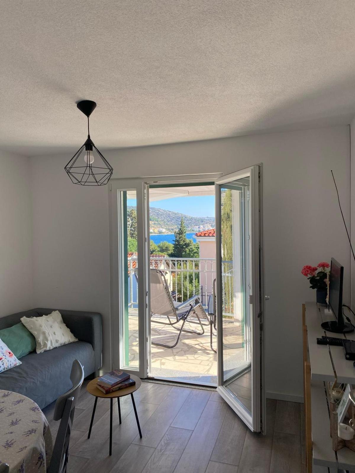 רוגוזניצה Kn House With Two Apartments Near Sea מראה חיצוני תמונה